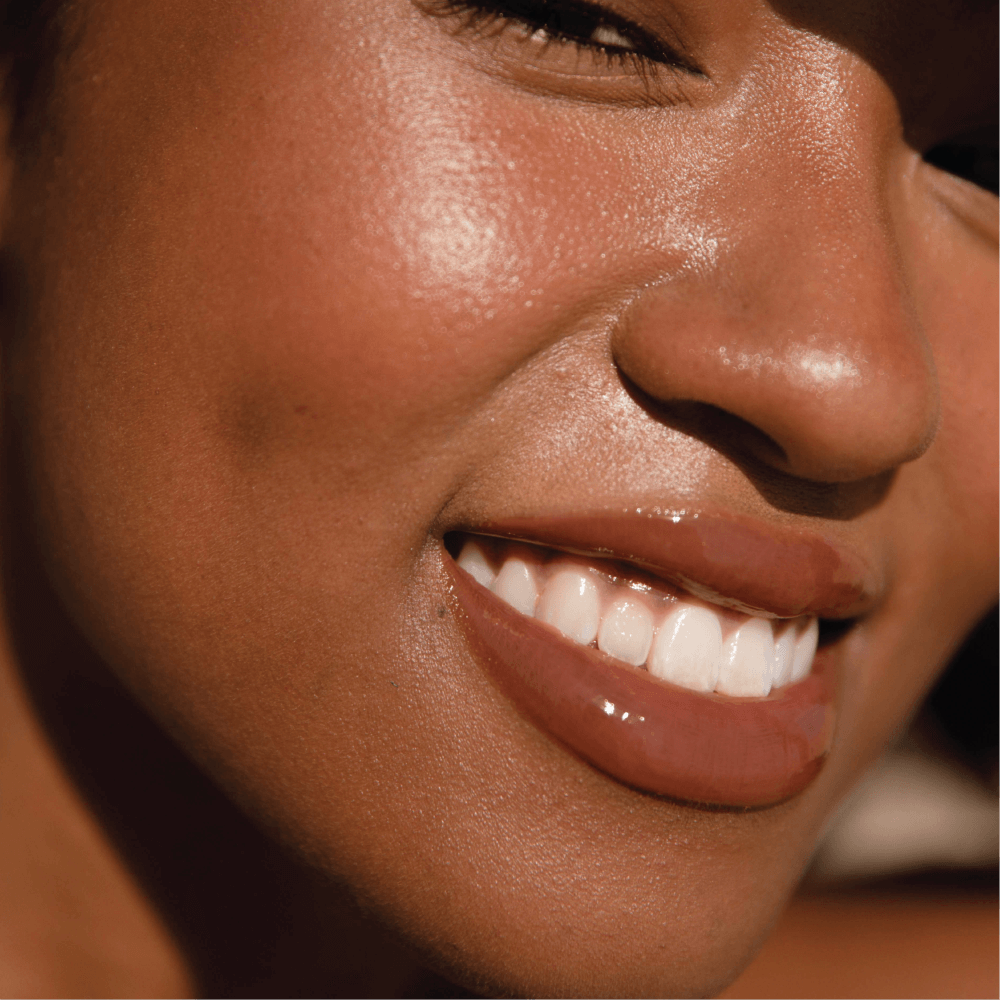 Line + Shine Lip Kit O7